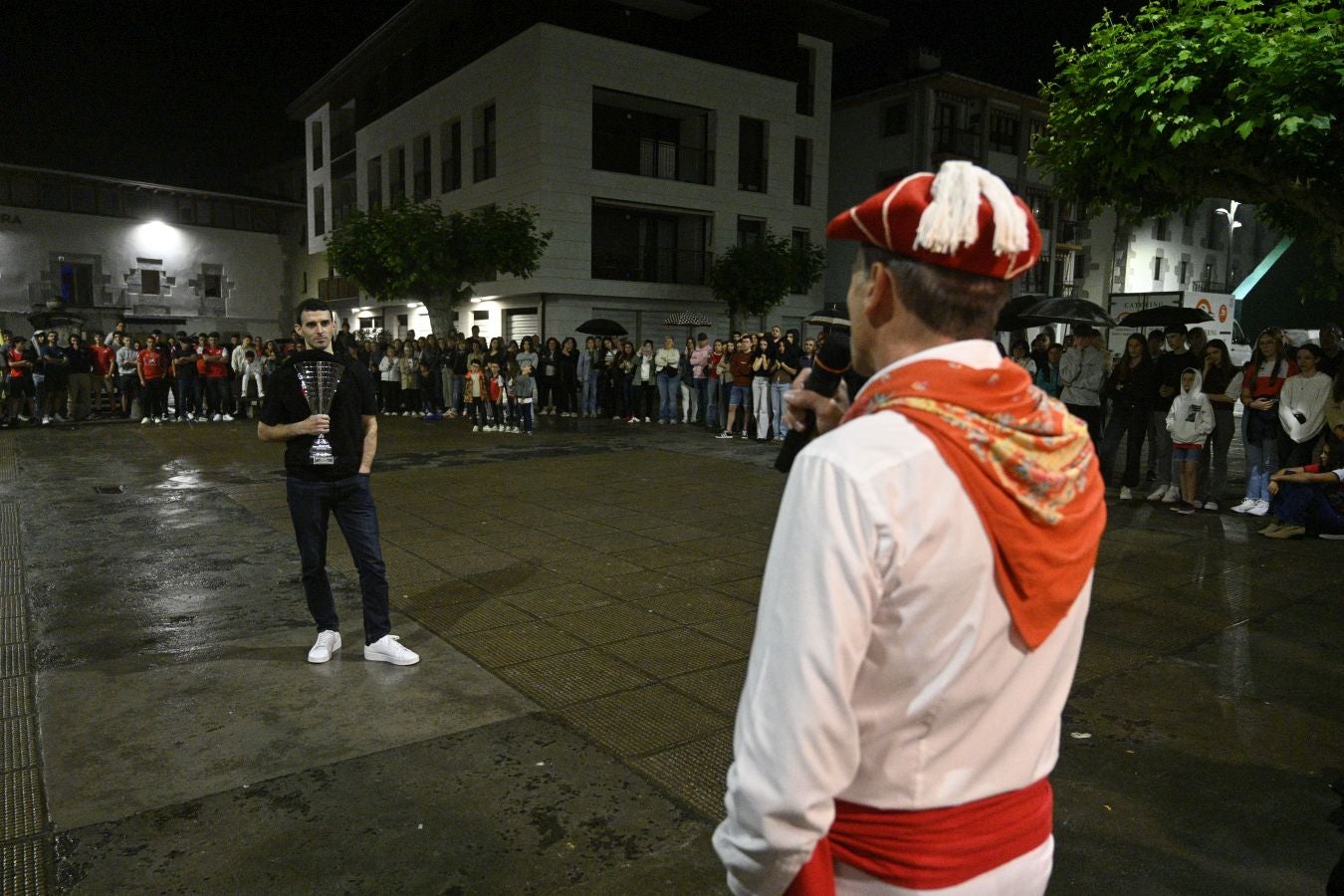 Recibimiento a Jokin Altuna en Amezketa