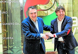 Esteban y Andueza, en su último encuentro en Sabin Etxea.