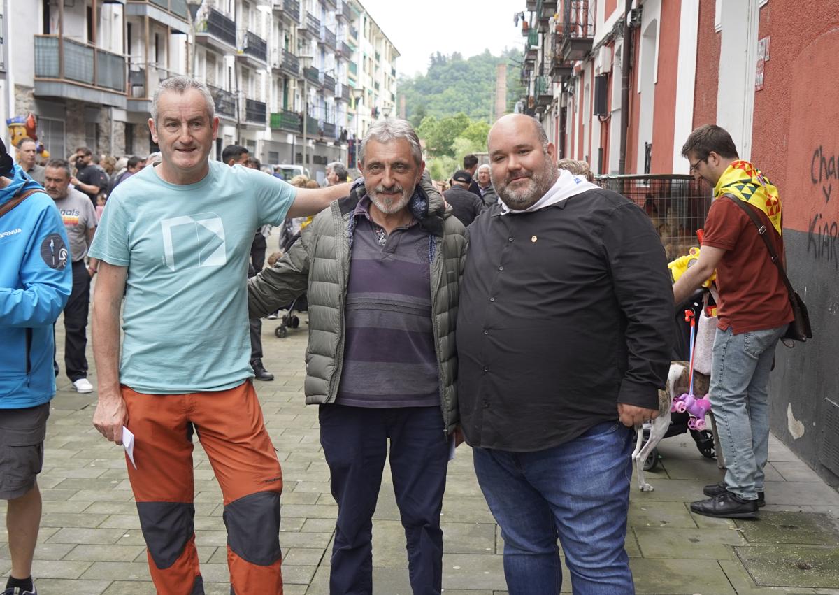 Imagen secundaria 1 - La feria despertó gran interés entre los asisntentes.