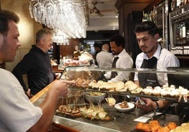 La hostelería ha sido un mes más el motor del empleo en Gipuzkoa.