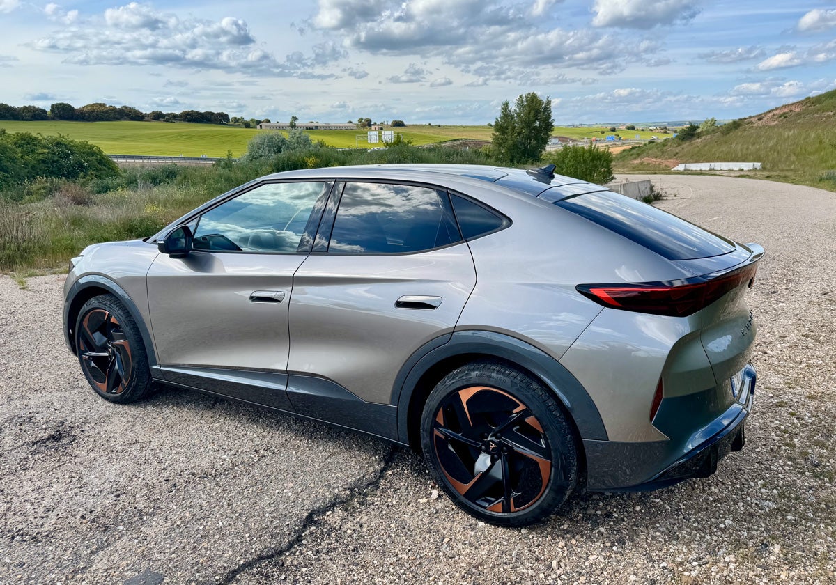 Cupra Tavascan, la élite de los SUV deportivos 100% eléctricos