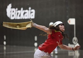 Erika Mugartegui disputa el campeonato con la selección española.