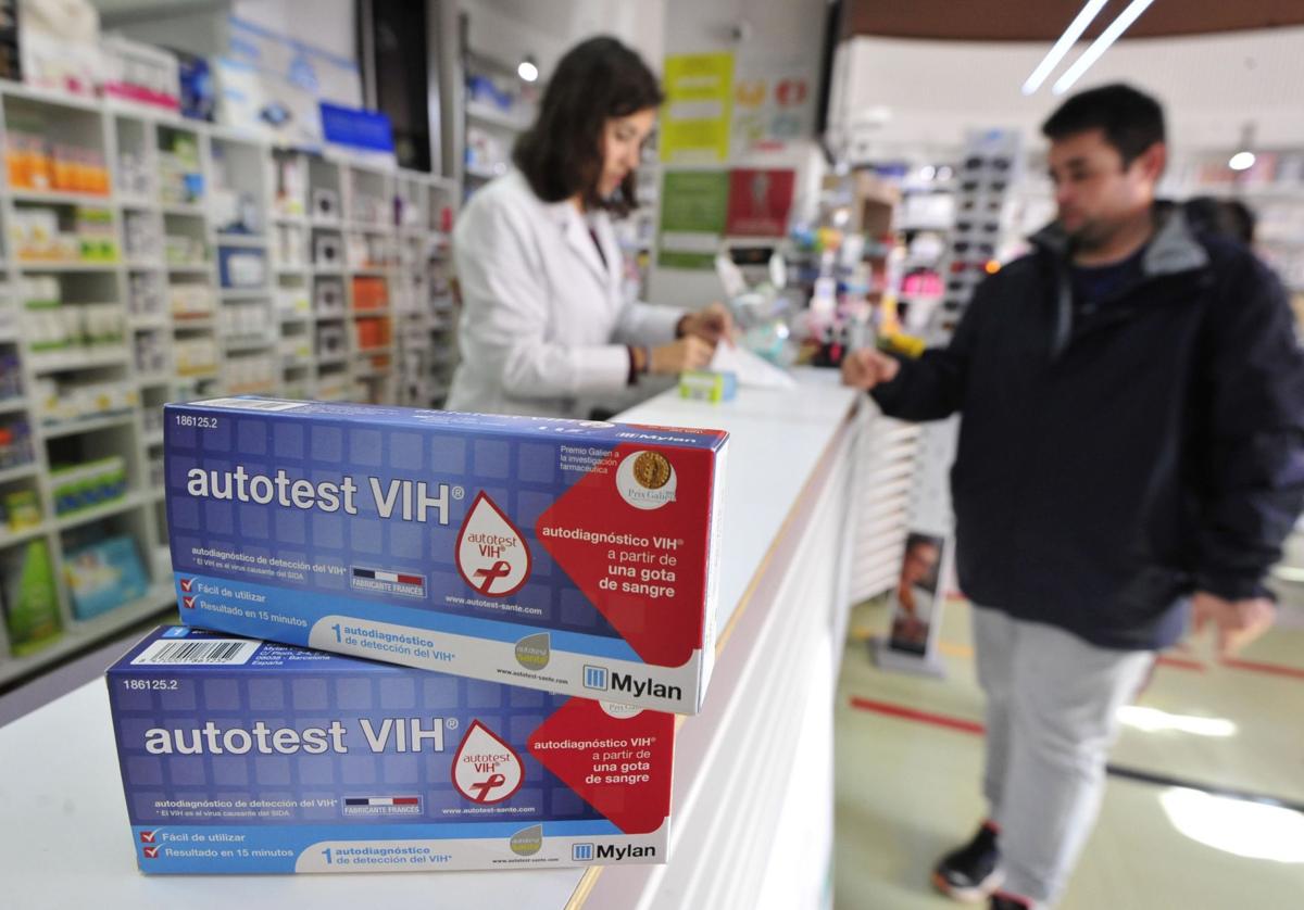 El número de test rápidos de VIH que se realizan en farmacias vascas cae a la mitad desde la pandemia