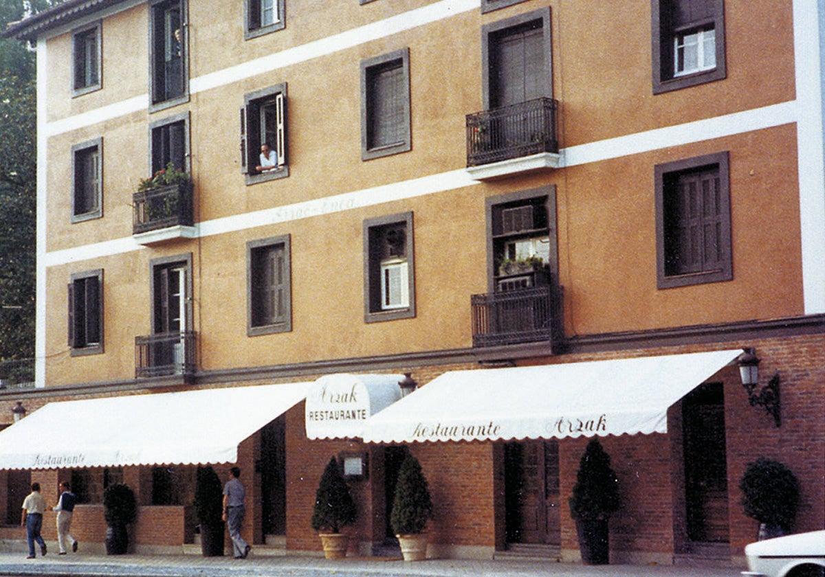 Vista exterior en los años 80.