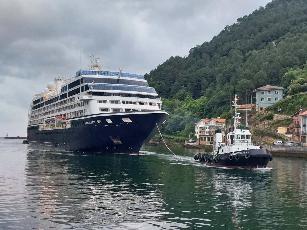 El crucero &#039;Azamara Quest&#039; llega a Pasaia