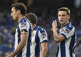 Oyarzabal, Sergio Gómez y Turrientes, en uno de los últimos partisos de esta temporada