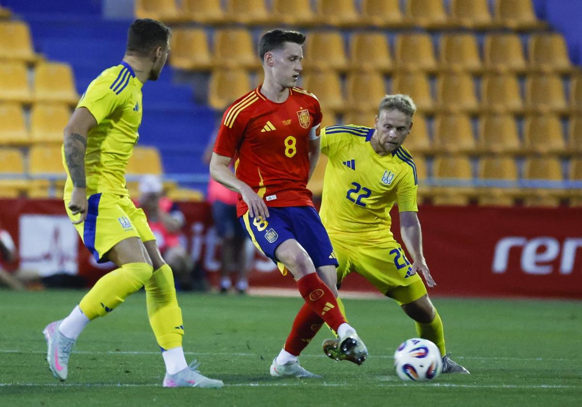 Marín, Turrientes y Fraga debutan esta tarde en el Europeo sub-21