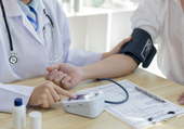 La advertencia de una cardióloga sobre la hipertensión: «Lo veo cada día en consulta y es muy peligroso»