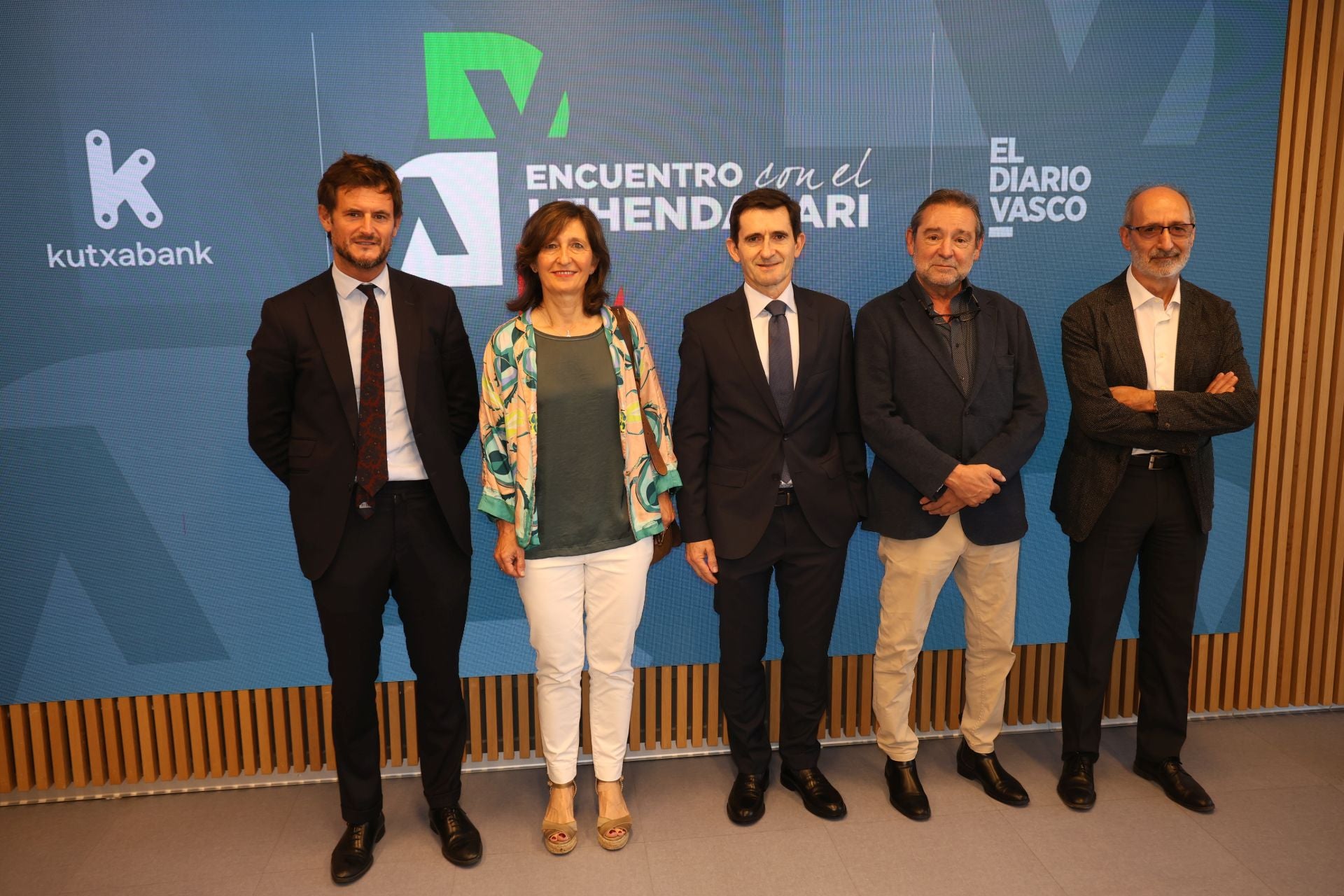 Gorka Natxiondo (director general Grupo Moyúa), Maite Salegui (Salengoa), Esteban Salegui (Salengoa), Roberto Ugarte (director general de Euskadiko Orkestra) y Eduardo Junquera (presidente de APD).