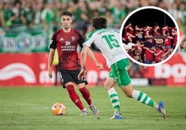Gorrotxategi esconde el balón ante Sangalli en el partido definitivo ante el Racing en Anduva