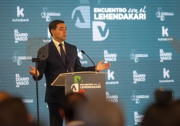 El lehendakari apuesta por «actualizar y ensanchar» el autogobierno de Euskadi para responder «a una realidad que ha cambiado»