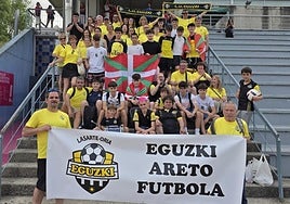 El conjunto cadete masculino del Eguzki Goxokis Goxua disfrutó en Vigo de su experiencia en la fase de grupos del Campeonato de España.