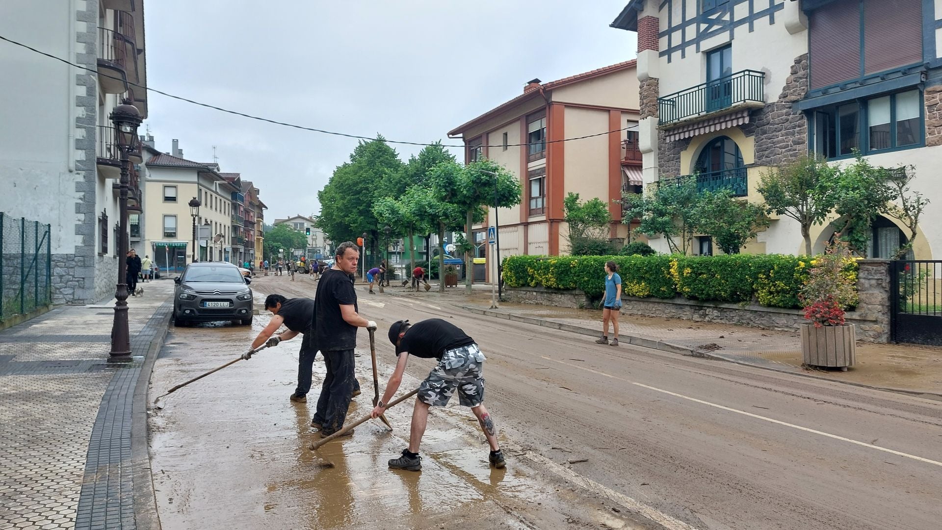 Las imágenes de los desperfectos que deja la tromba de agua en Tolosaldea y Goierri