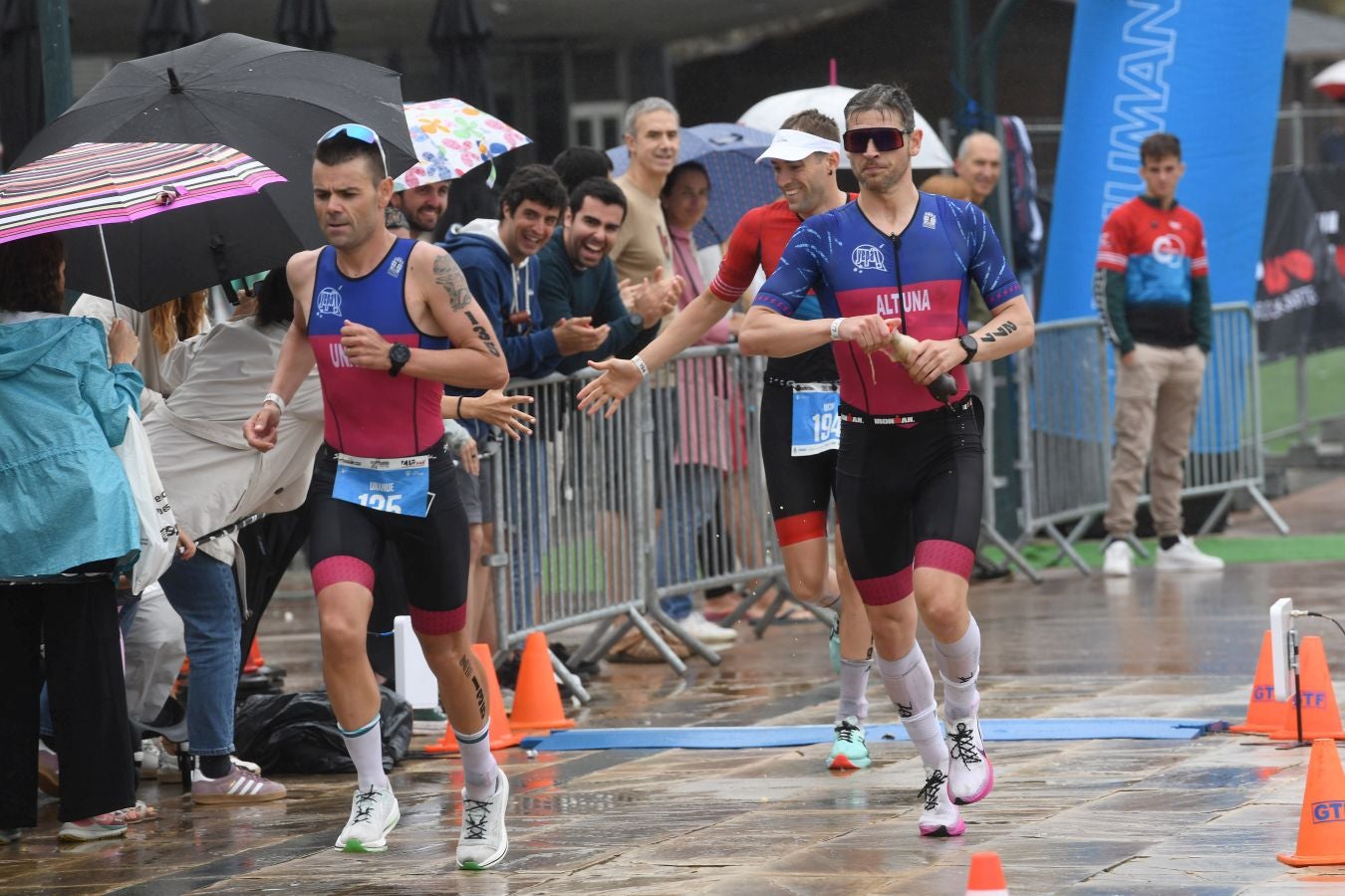 La lluvia no detiene a Montiel y Siffert en el triatlón de Zarautz