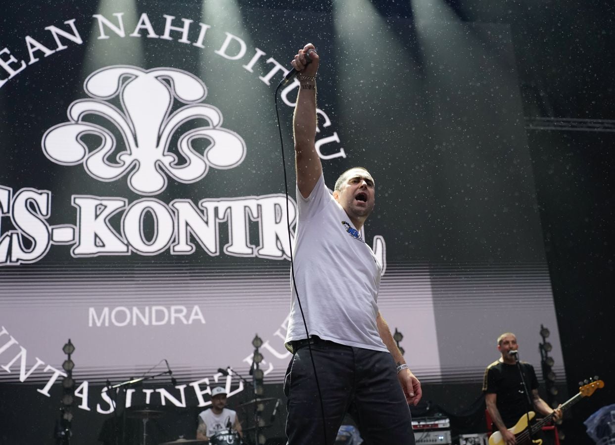 Las imágenes del concierto en Anoeta de Fermin Muguruza