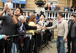 Bruce Springsteen, a su salida del hotel María Cristina en 2016.