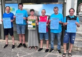 Representantes de Alkaiaga, Manttale, Beti Gazte, GureTxokoa y Agerra.
