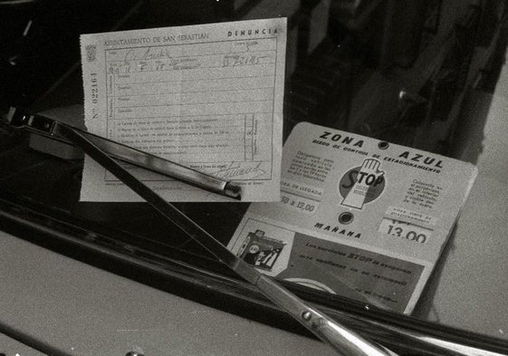 En un día, multas a 136 coches mal aparcados