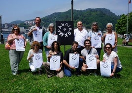 Organizadores y participantes del festival Pasaia KM0.