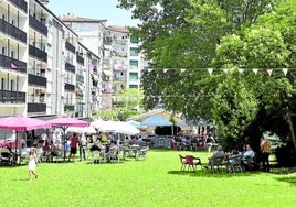 En las fiestas volverán a celebrarse citas como la paellada popular y la sardinada.