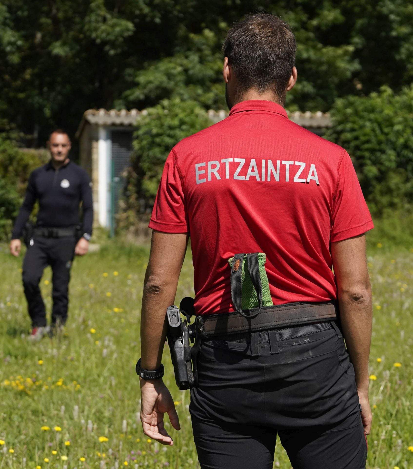 Visita a la unidad canina de la Ertzaintza