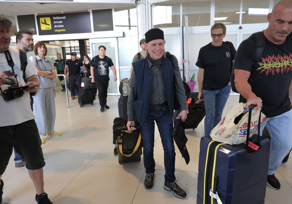 El staff del &#039;boss&#039; aterriza en Donostia