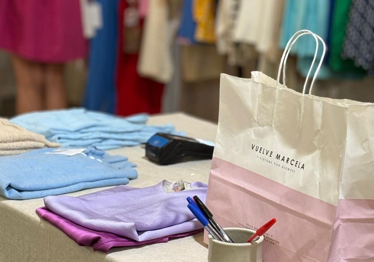 Descubre el Mercado de Moda Local ubicado estos días en Urbil.