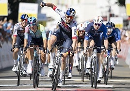 Meeus impone su punta de velocidad a Ballerini y Askey en Suiza.