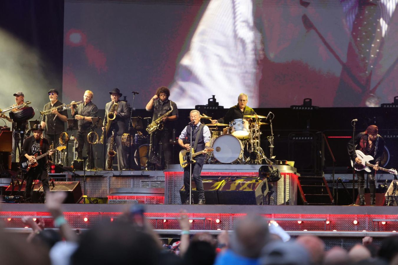 Anoeta se rinde al show de Bruce Springsteen