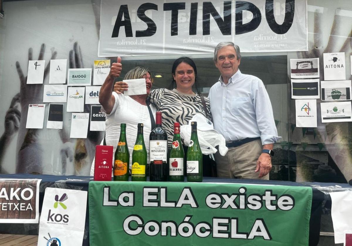 Luis Miguel Arconada se dio cita en la entrega de premios del concurso de tortillas.