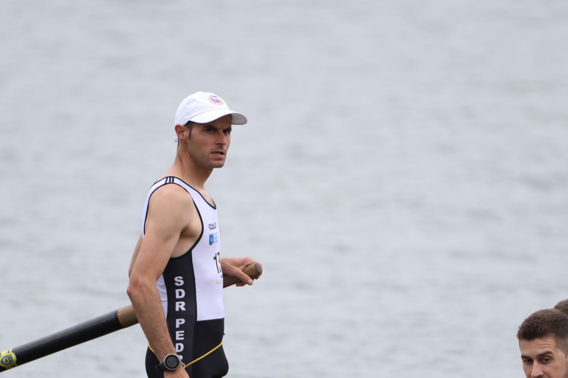 San Pedro vibró con su trainera y vio ganar a la Sotera