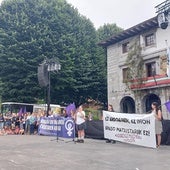 La concentración de este lunes convocada por el Movimiento Feminista.