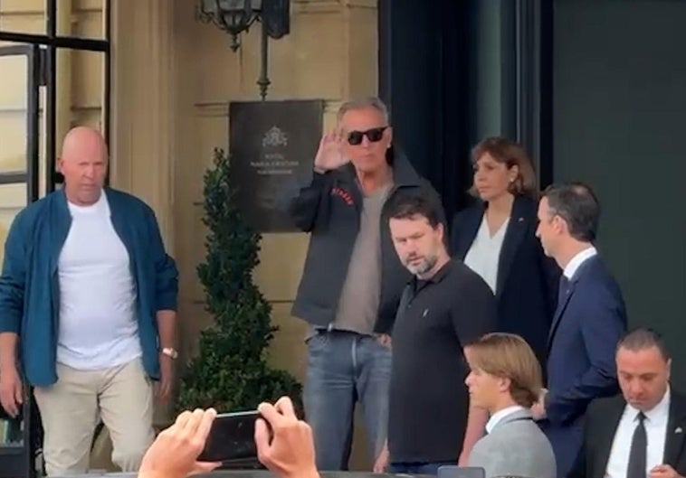 Bruce Springsteen a la salida del Hotel María Cristina este lunes.