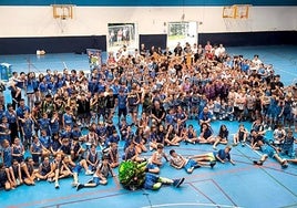 Más de cuatrocientos chavales participaron en Azatxo Topaketa celebrada el sábado.