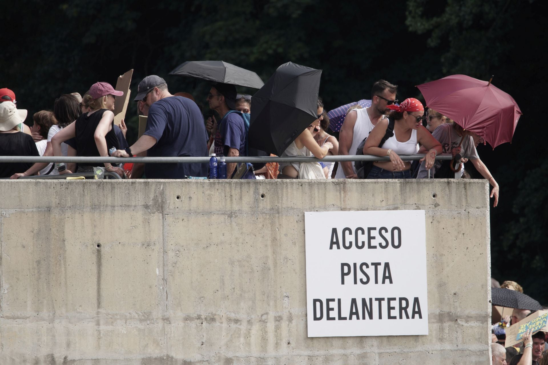 Gran ambiente en las horas previas al concierto de Bruce Springsteen