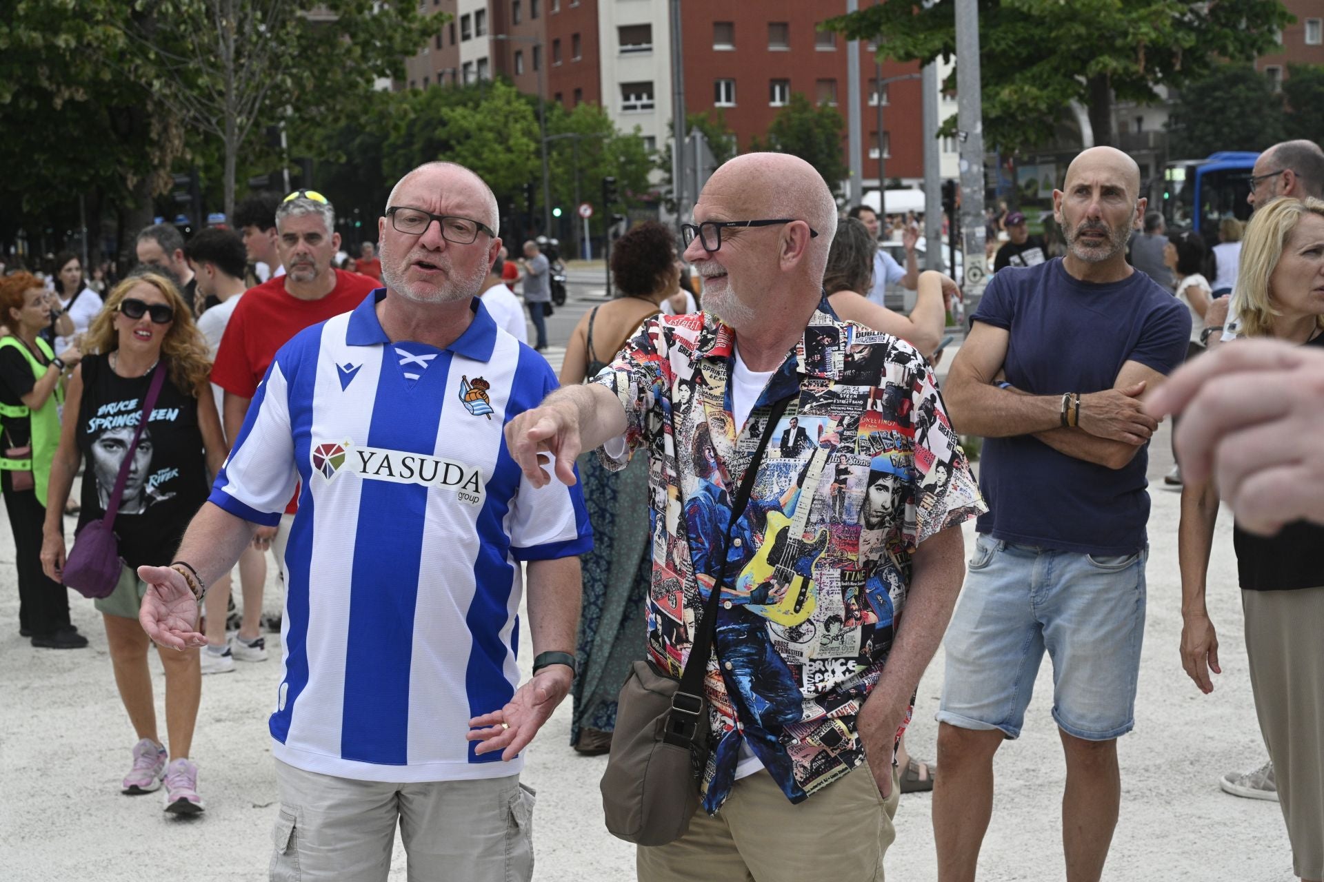 Gran ambiente en las horas previas al concierto de Bruce Springsteen