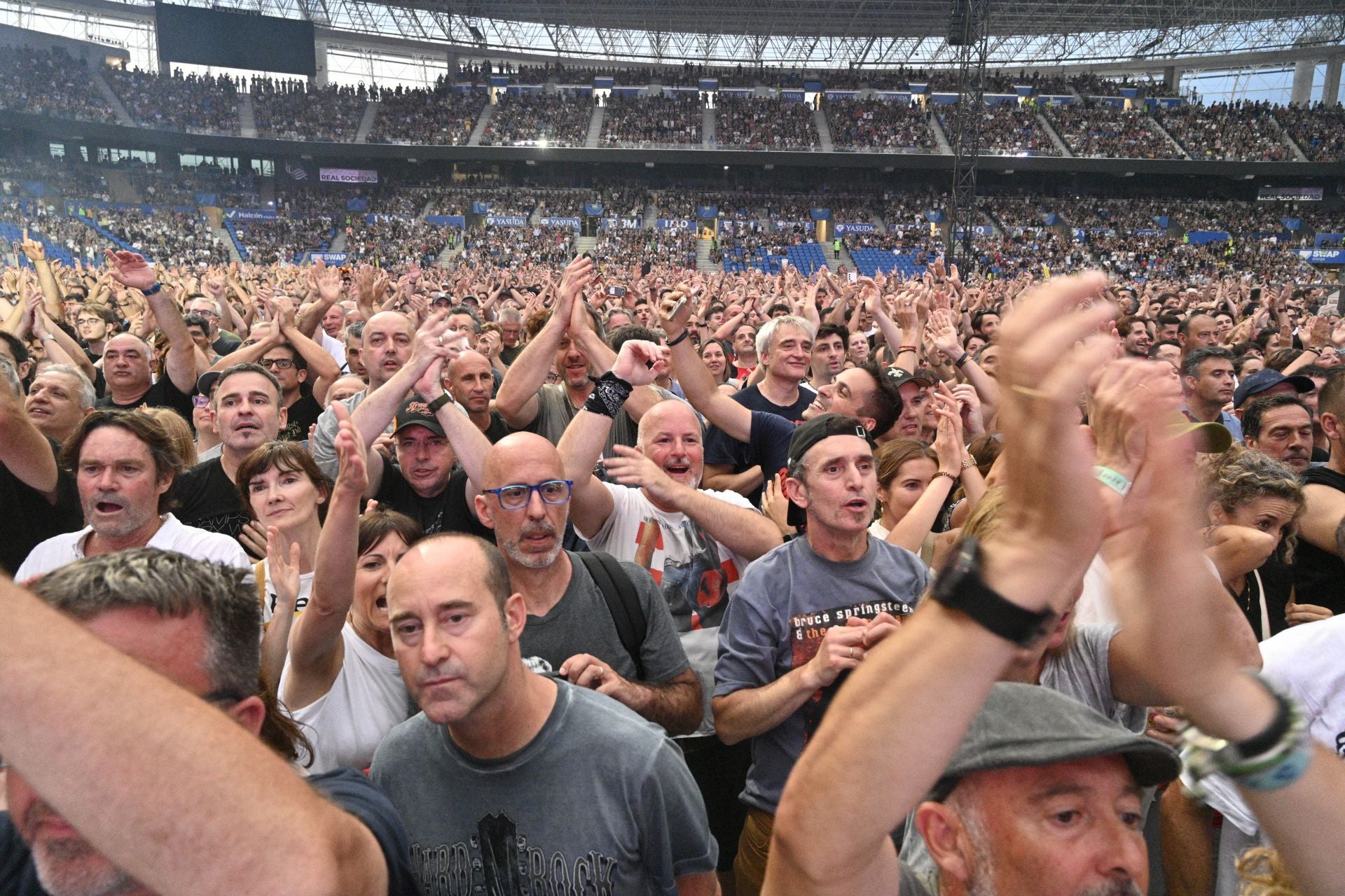 Bruce Springsteen vuelve a cautivar al público en Donostia