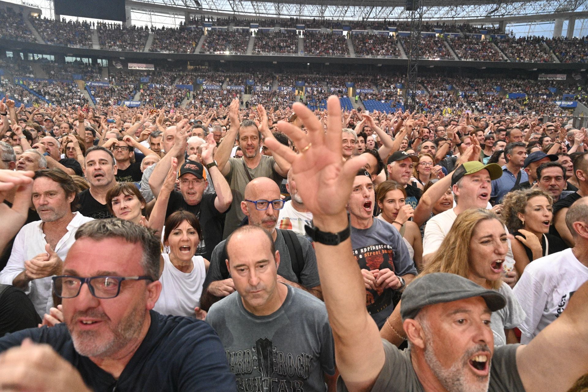 Bruce Springsteen vuelve a cautivar al público en Donostia