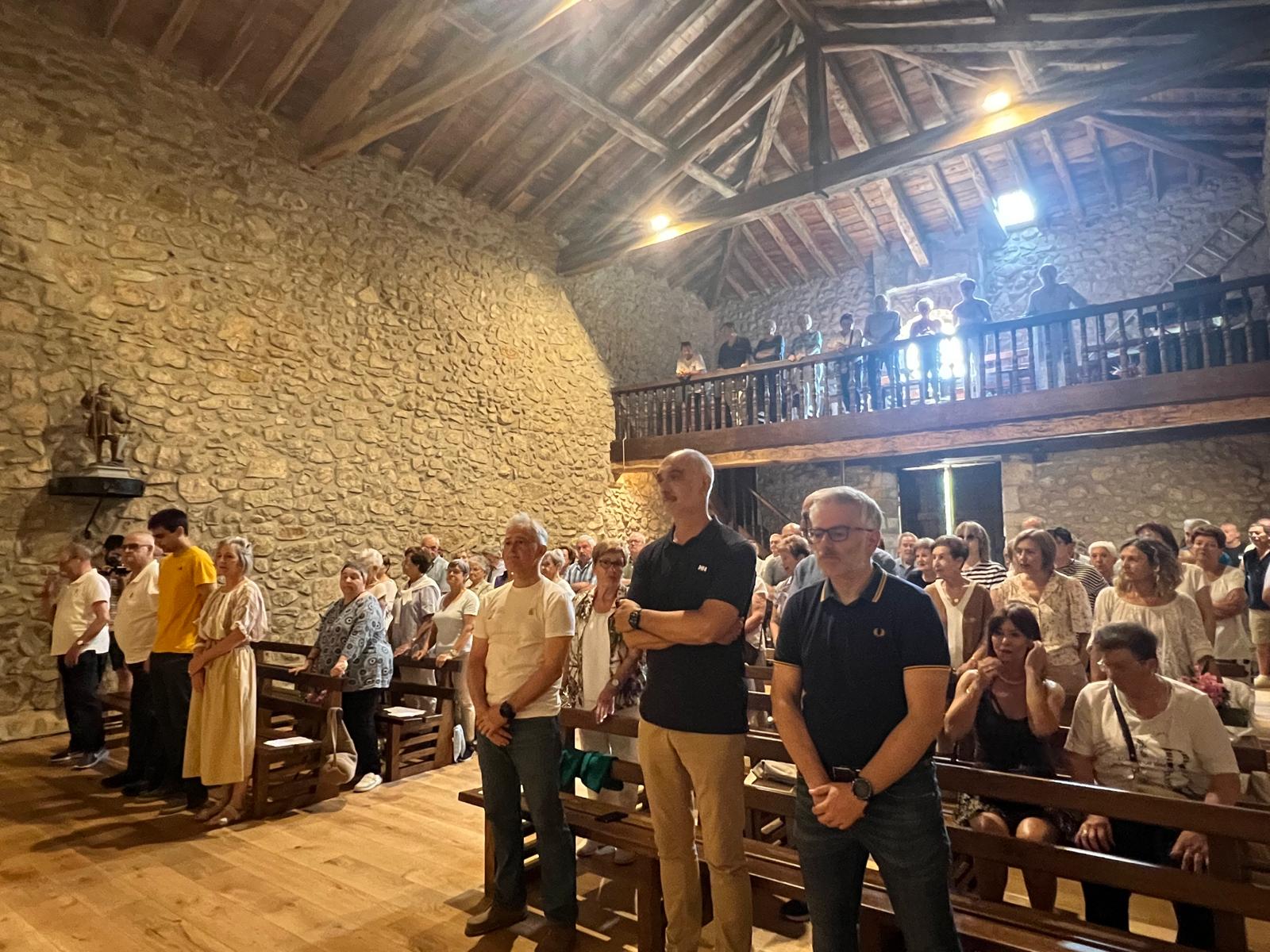 Numerosos urretxuarras disfrutan de la fiesta en Santa Bárbara