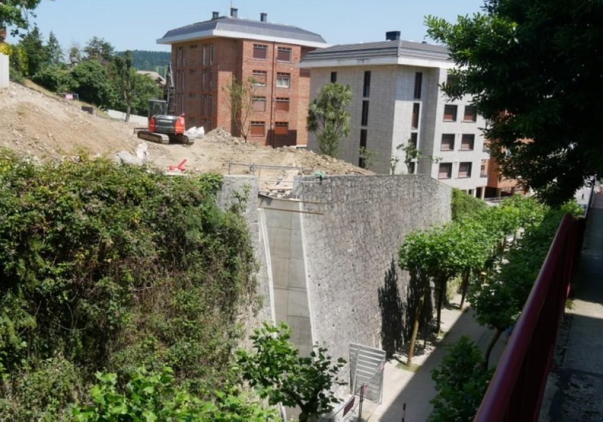 Itzurunbidea estará cerrado hoy por las obras del ascensor.