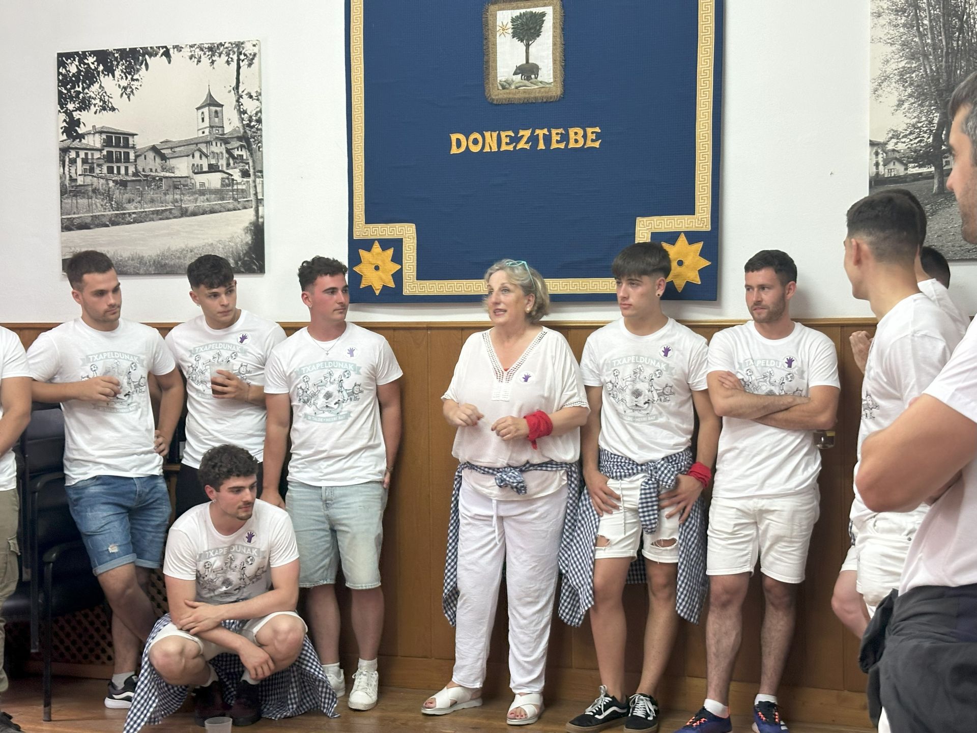 Erreka y Doneztebe Futbol Taldea lanzan el txupinazo en Doneztebe