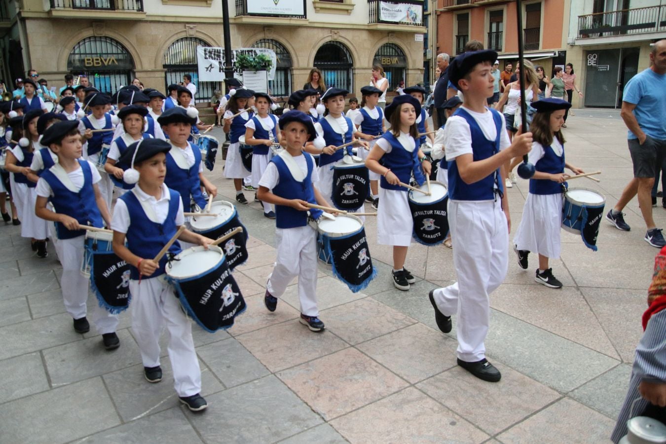 Zarautz ya disfruta de San Pelaio