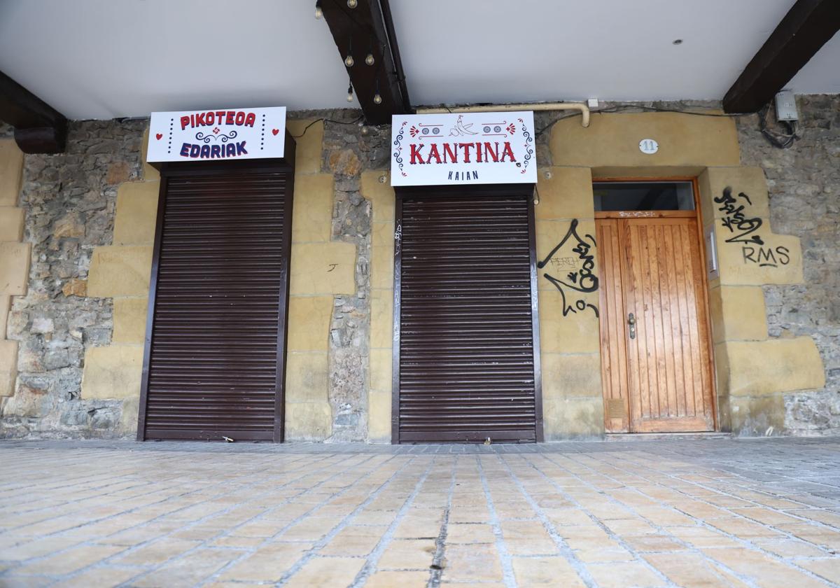 Fachada de Kantina Kaia en el Muelle de San Sebastián.