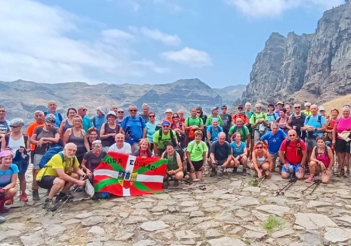 Los veteranos del Pol Pol visitaron la Montaña Vergara