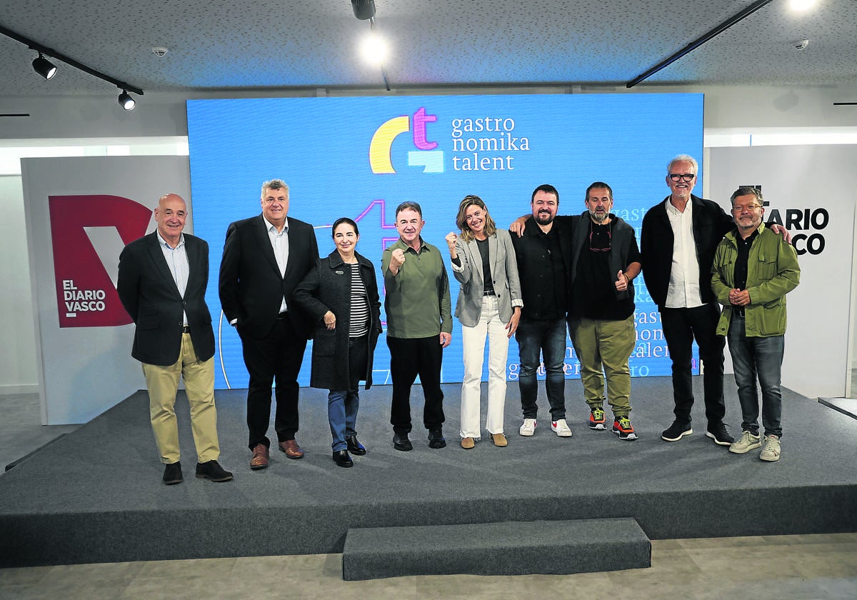 El jurado, formado por Yurrita, Ubarrechena, Arzak, Berasategui, Calleja, García, De Jorge, Viglione y Ezquiaga.