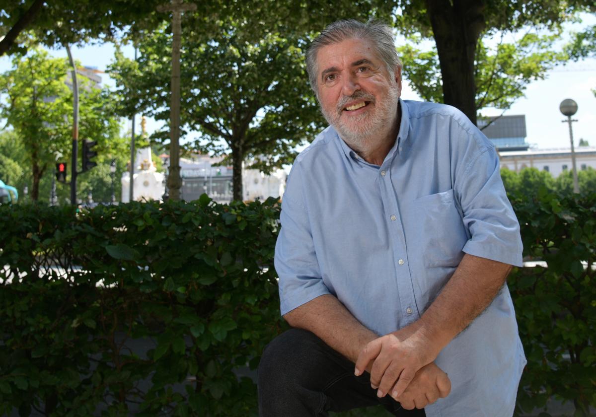 Jesús Eguiguren, en el Paseo de los Fueros de San Sebastián.