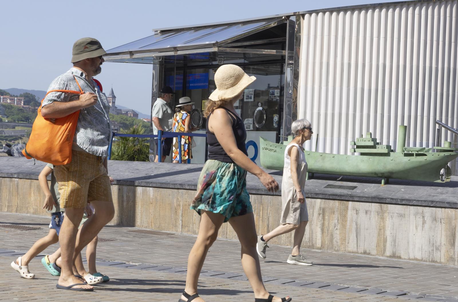Gipuzkoa despide junio con ola de calor