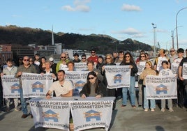 Comparecencia de prensa de las familias que residen en las casas de Escalerillas con miembros del Sindicato de Vivienda.