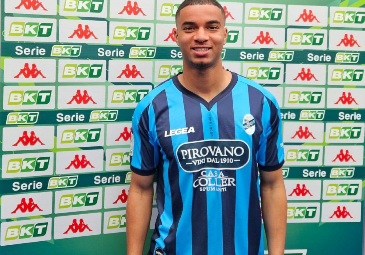 Corentin Louakima llega al Real Unión del Lecco tras pasar por las canteras de PSG y Roma.
