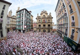 Locura en la plaza Consistorial